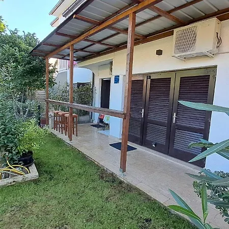 Апартаменти Cocolo Пореч